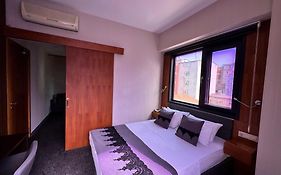 Black Art Otel